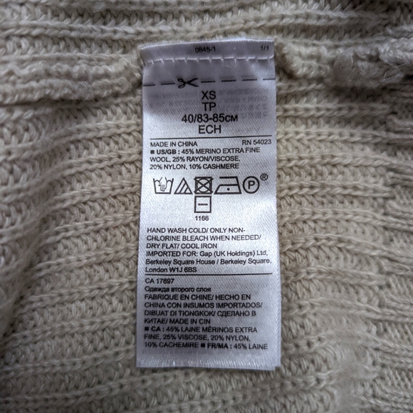 Banana Republic Knit Merino Wool Sweater - Picture 4 of 5